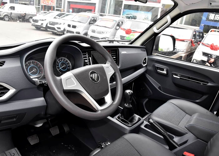 FOTON Xiangling V Single Row 4x2 LHD Cargo Mini Truck for Sale (6)