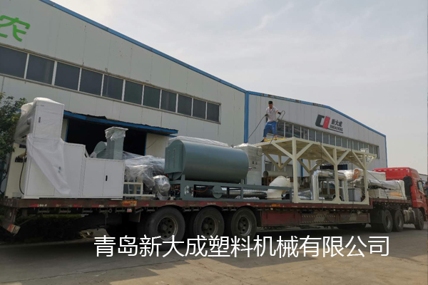 【新大成】两条1600mm生产线设备装车发货到江苏