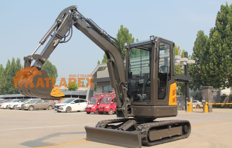 Presentamos la excavadora sobre orugas APX27: potencia compacta y precisión en acción