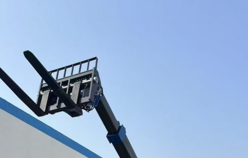 Telemanipulador ATLAPEX TELE60: Donde Convergen Inteligencia,Seguridad y Eficiencia ​