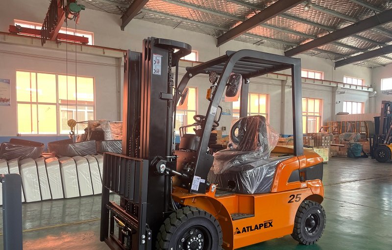 ATLAPEX 2.5ton Diesel Forklift