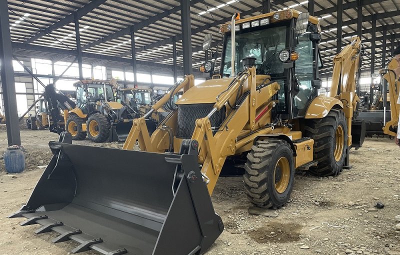 ATLAPEX Backhoe loader BK100 with 4in1 bucket and luxury cab