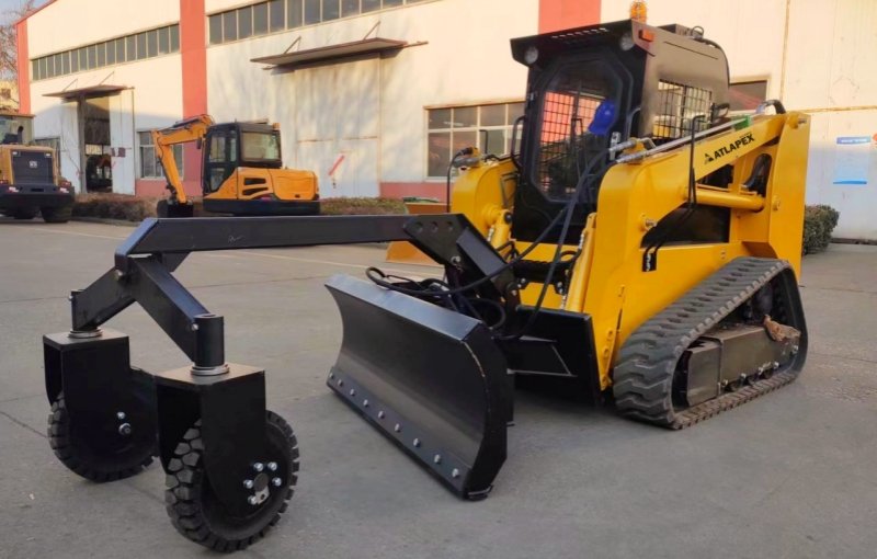 ATLAPEX Skid Steer Loader: Enhancing Efficiency with Grader and Dozer Blade Attachments