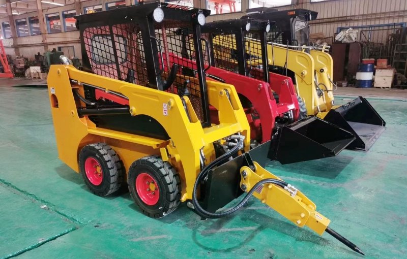 ATLAPEX Skid Steer Loader with Hydraulic Breaker Attachment For Building Construction