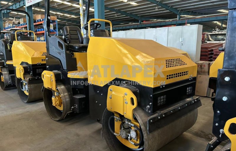  ATLAPEX 3 Ton Compactor Road Roller with Changchai 390 Engine and CE Certificate