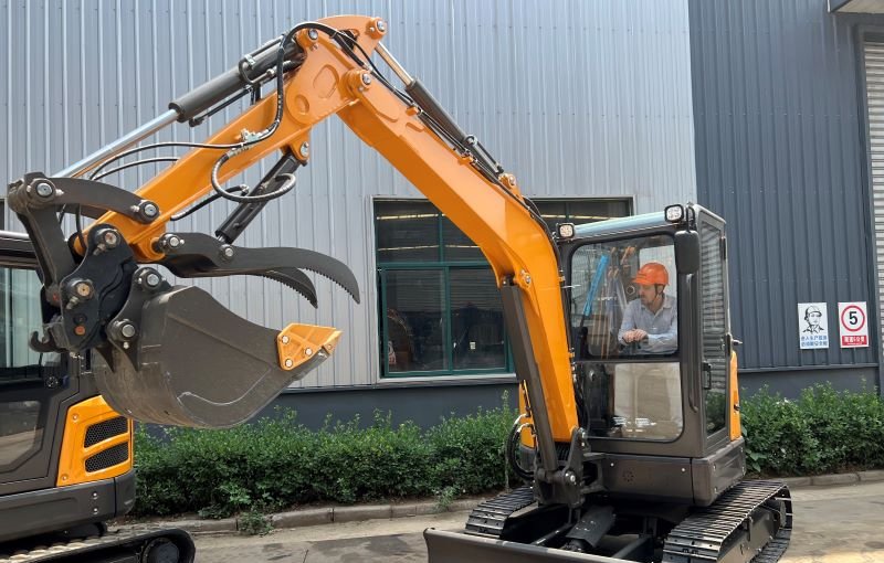 How to make the excavator perform precise operations?