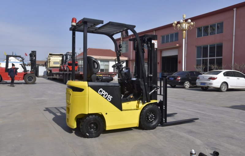 Altapex CPD15 1500kgs Electric/Battery Forklift for Sale