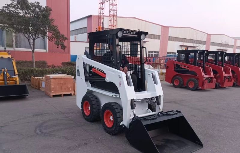 Skid Steer Loaders: Versatile Machines for Construction and Beyond