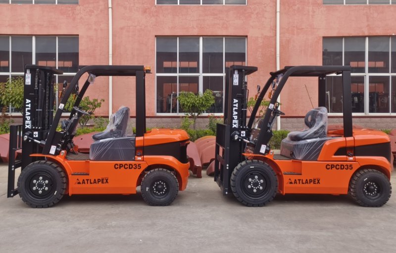 ATLAPEX CPCD35 Diesel Forklift with 3x4.5m Mast Ready for Delivery