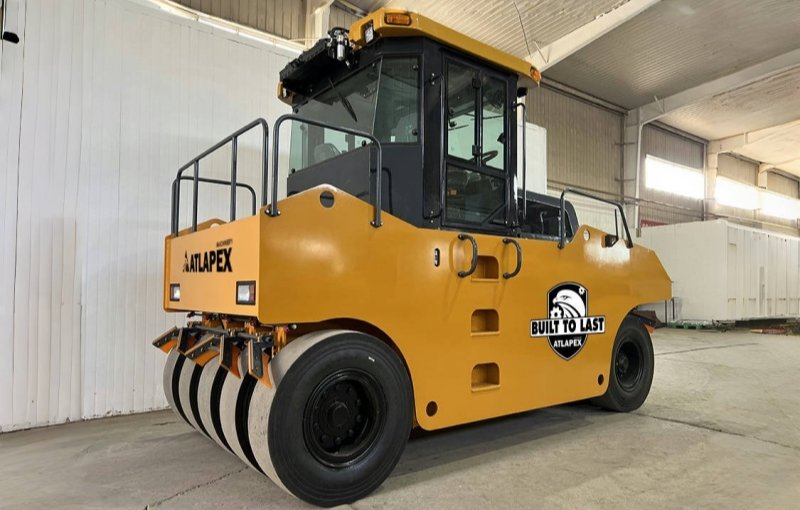 The Advantages of ARP166 Tire Rollers in Road Construction