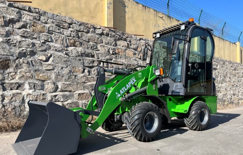 Finalizing Customer Orders for Electric Wheel Loaders