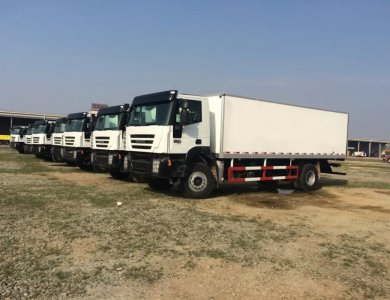 Famous Iveco Brand Hongyan Genlyon C100 6*4 380HP Cargo Truck