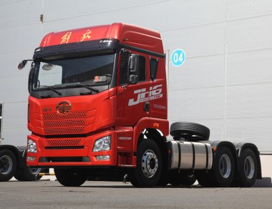 Hot Sale Faw JH6 420hp Tractor truck 