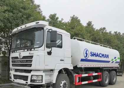 Shacman Delong F3000 Water tank truck 6*4 300HP FOR SALE
