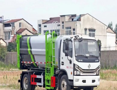 Dongfeng bucket lift garbage truck 4*2 9m3 for sale