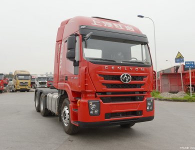 SAIC Iveco hongyan 6x4 tractor truck 