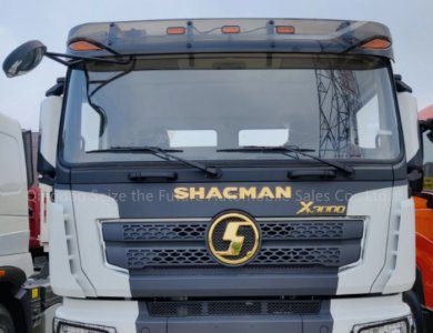SHACMAN X3000 6x4 420HP Light weight Tractor Truck
