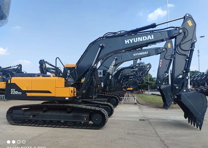 High Quality HYUNDAI HX220HD Excavator with Good Price