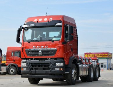 Hot Sale HOWO TX 6x4 Tractor Trucks for Algeria Market