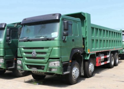 SINOTRUK HOWO Used 12 Wheels 371hp Dump Truck