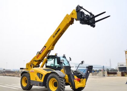 XCMG XC6-4517K 4.5t Rated Load Telescopic Handler Lifter for Sale