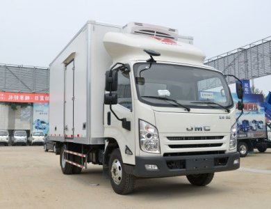 JMC 4x2 Single Cabin Light Refrigerated Truck for Algeria