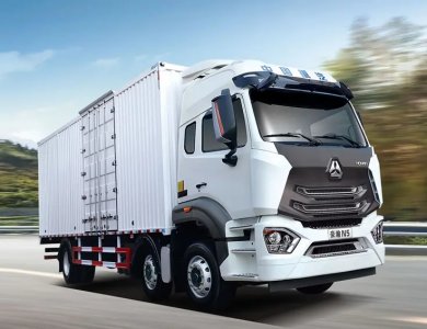 Sinotruk HOWO H77L 6×4 400 HP Euro II Angola 6-Wheel Cargo Truck 400 L Tank for Sale