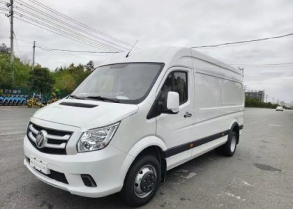 FOTON TOANO 4x2 LHD Commercial Middle-top Van for Sale