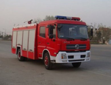 Fire fighting truck