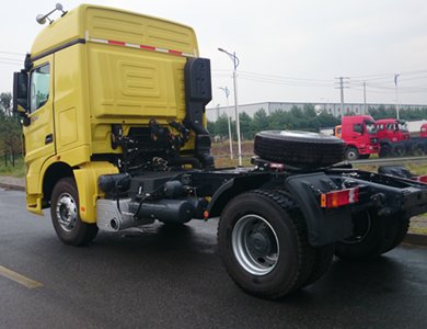 Beiben V3 4x2 290hp Tractor Truck