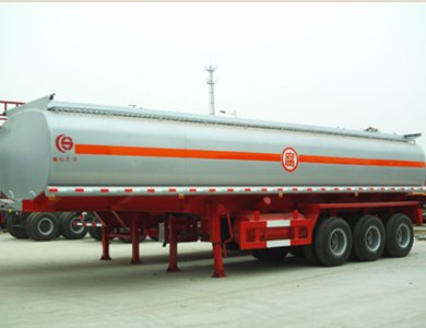 Oil Tank Semitrailer 25000L