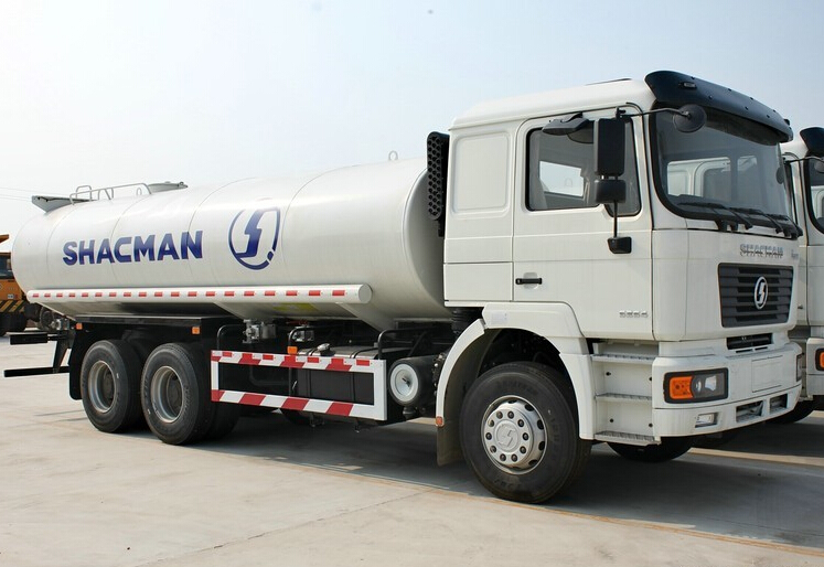 SHACMAN 15000L~18000L water tank truck