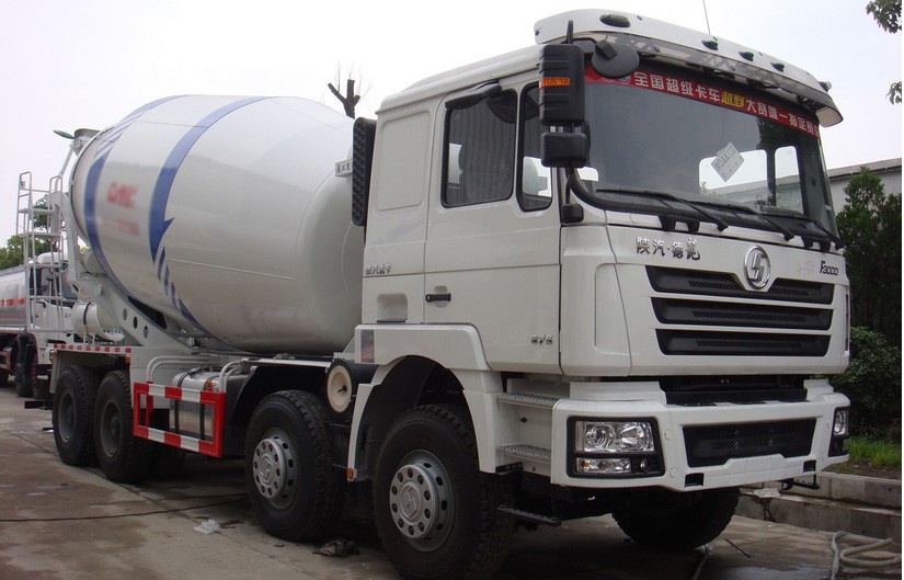 Shacman 6*4  F2000 Concrete Mixer Truck 8 CBM for Algeria Market only 