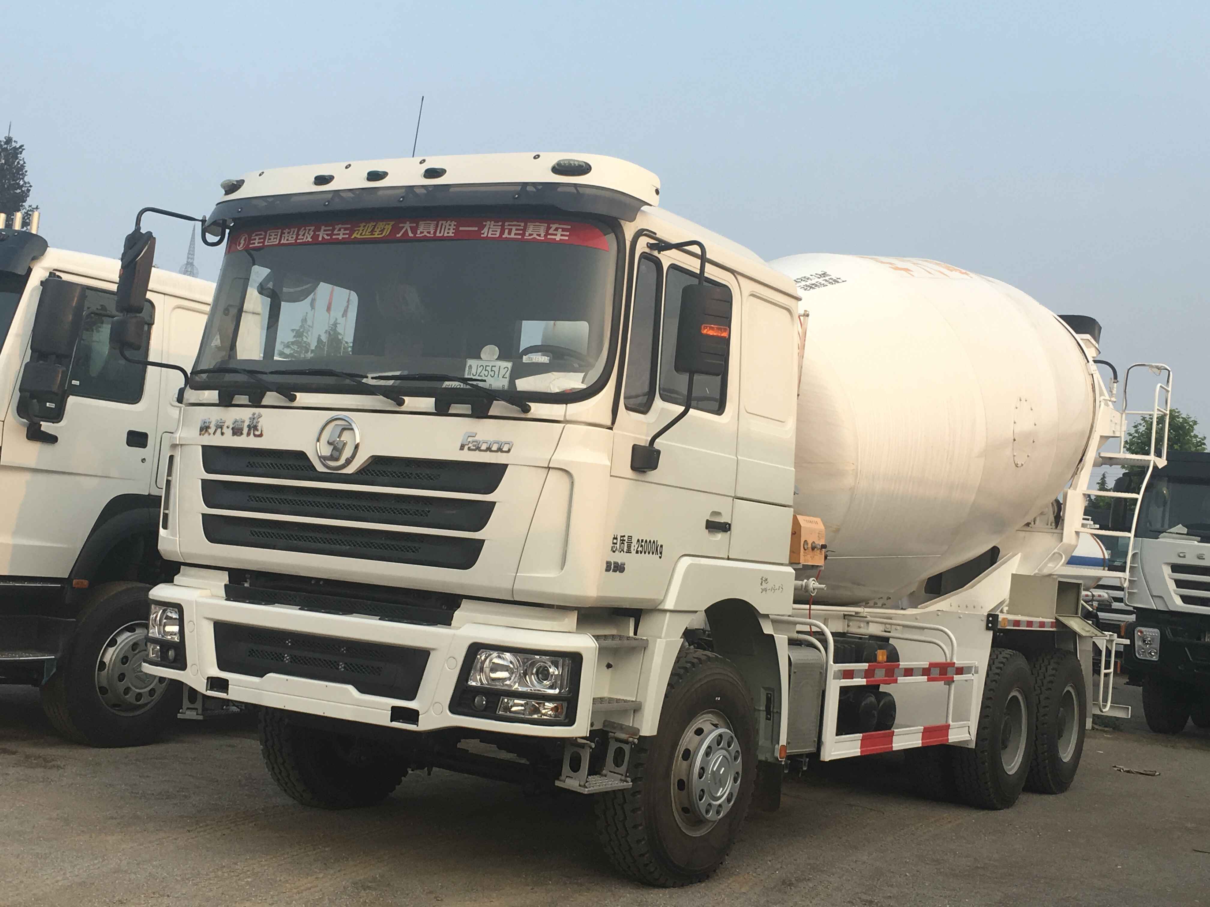 Shacman Delong F3000 10M3 Cement Mixertank Truck 6*4 340HP Cement Mixertank Truck FOR SALE