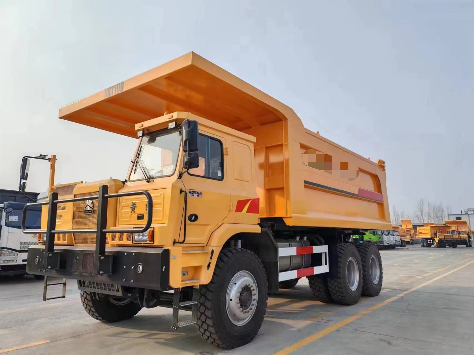 SINOTRUK 530hp YR105 Off-road Mine Mining Truck