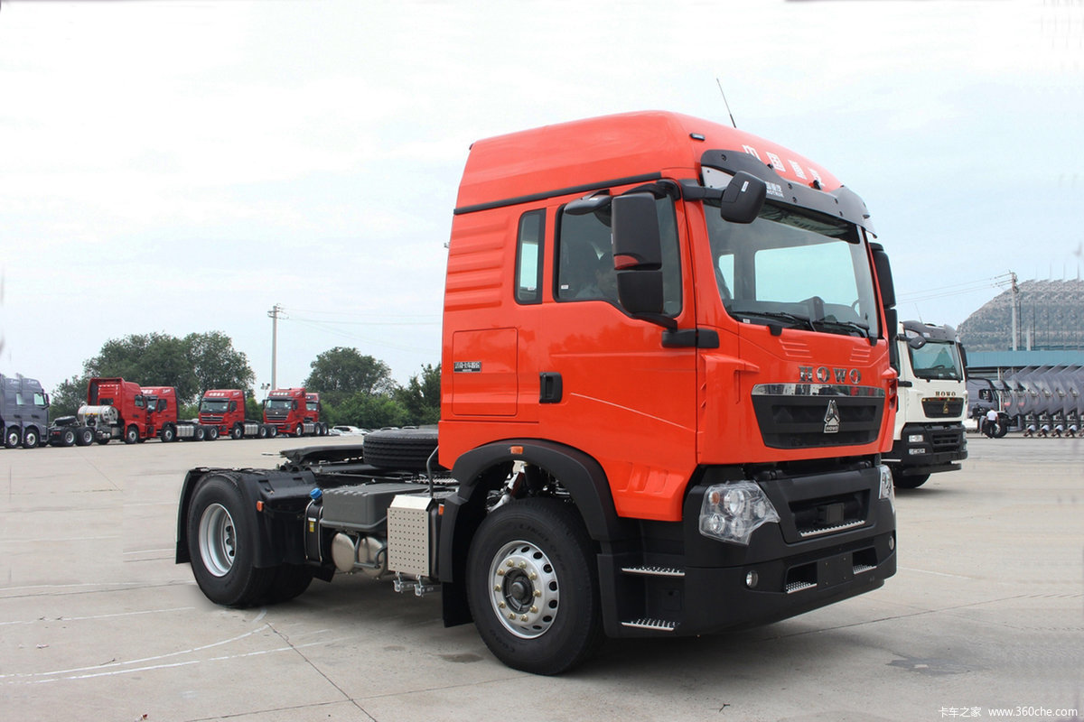 Sinotruck Howo Tx 4x2 400hp TRACTOR Truck Red For Sale