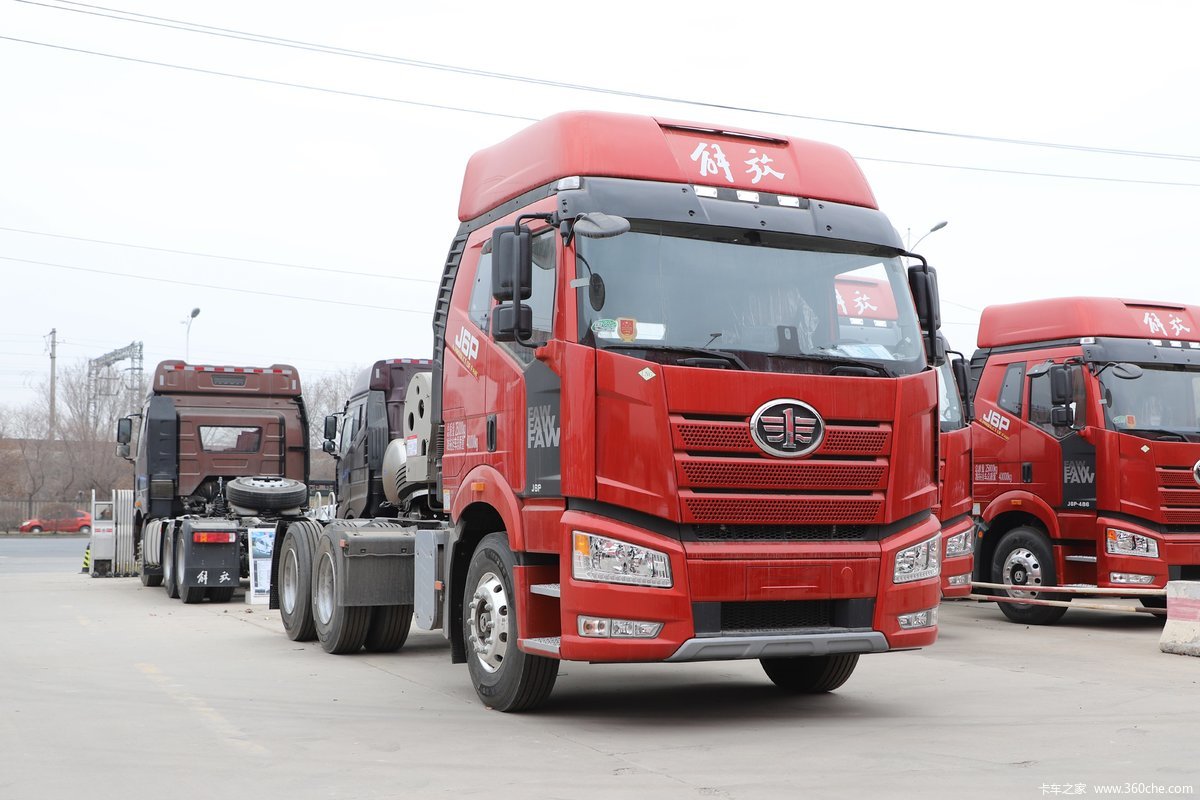 FAW J6P 480HP 6x4 LNG Tractor Truck Red HOT SALE 