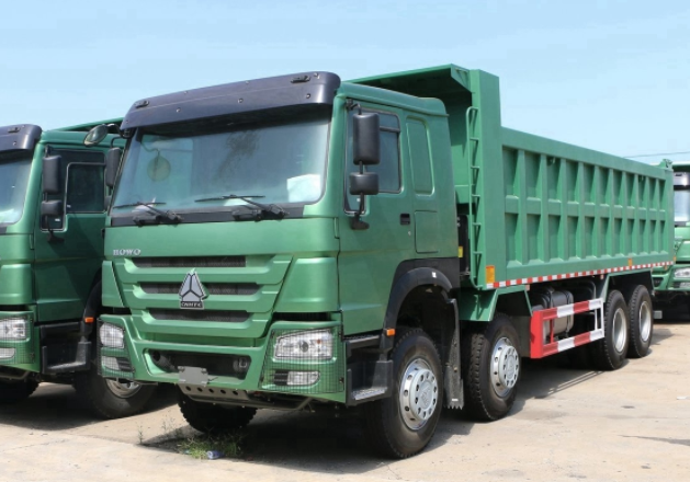 SINOTRUK HOWO Used 12 Wheels 371hp Dump Truck