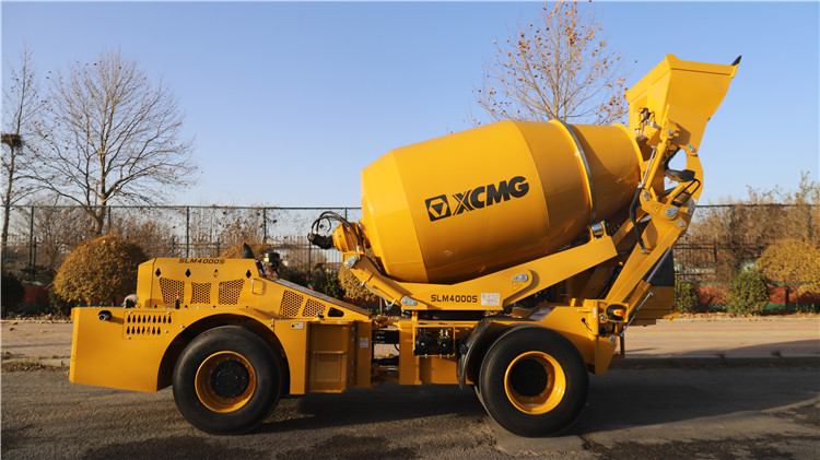 XCMG Official 4m3 Self Loading Mobile Concrete Mixer Machine Automatic Truck Concrete Mixer