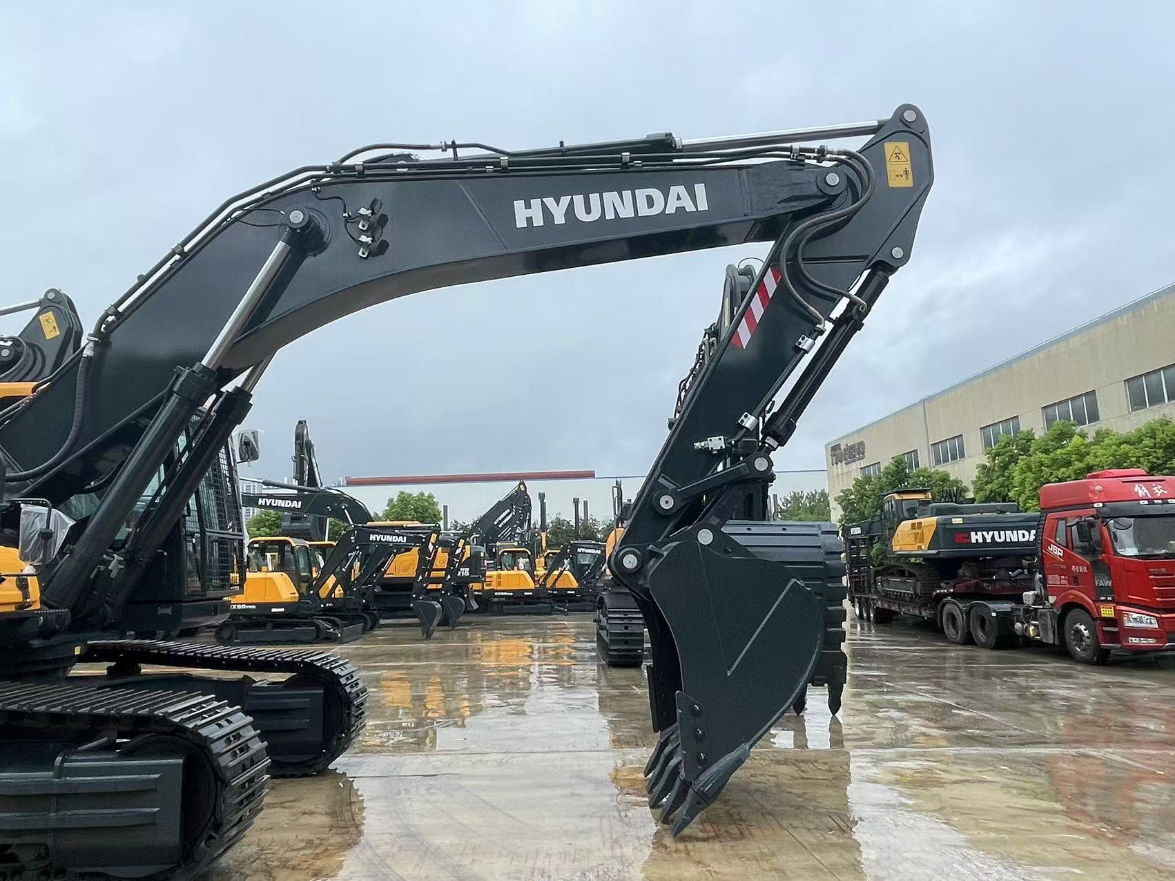 HYUNDAI HX340HD-9