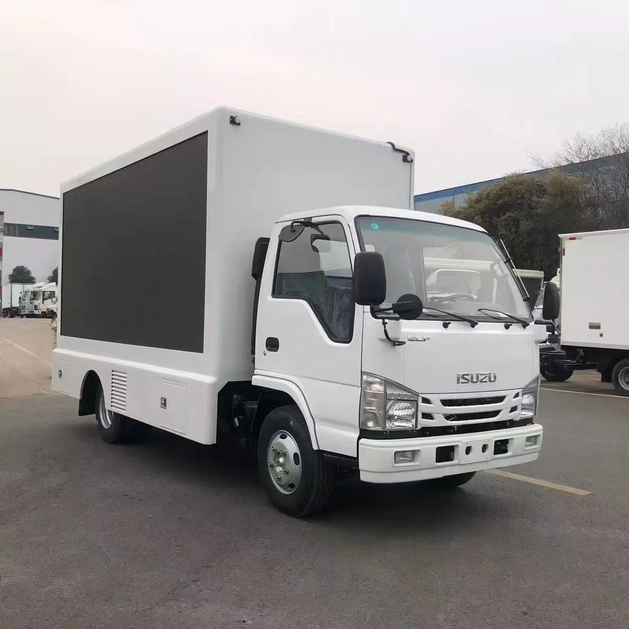 Isuzu 115 HP Outdoor LED Display Digital Advertising / Mobile Stage Truck for Roadshow for Sale