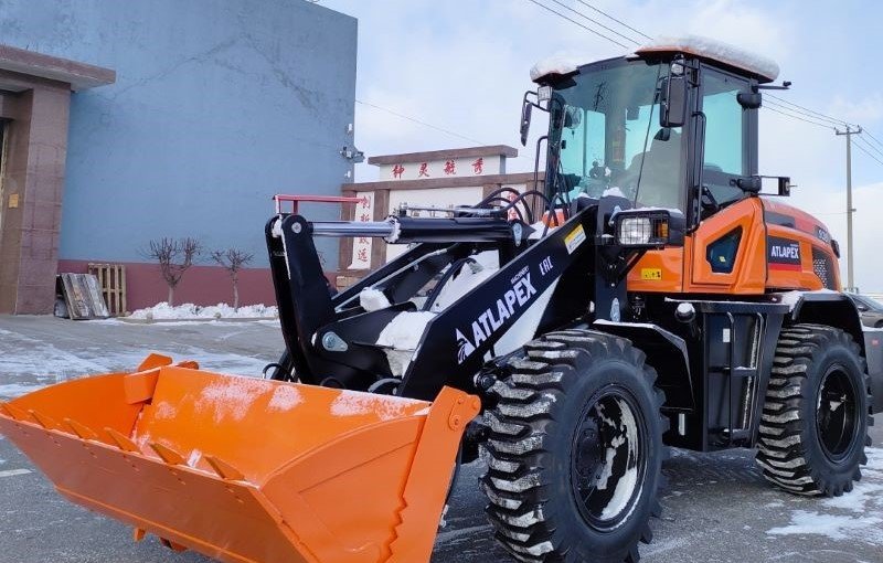 ATALPEX представляет высокопроизводительный компактный погрузчик ZL938