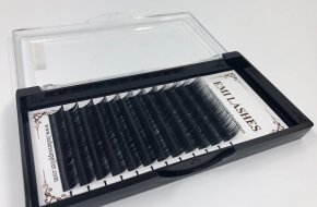 Camellia eyelash extensions