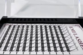 Hybrid-type lashes