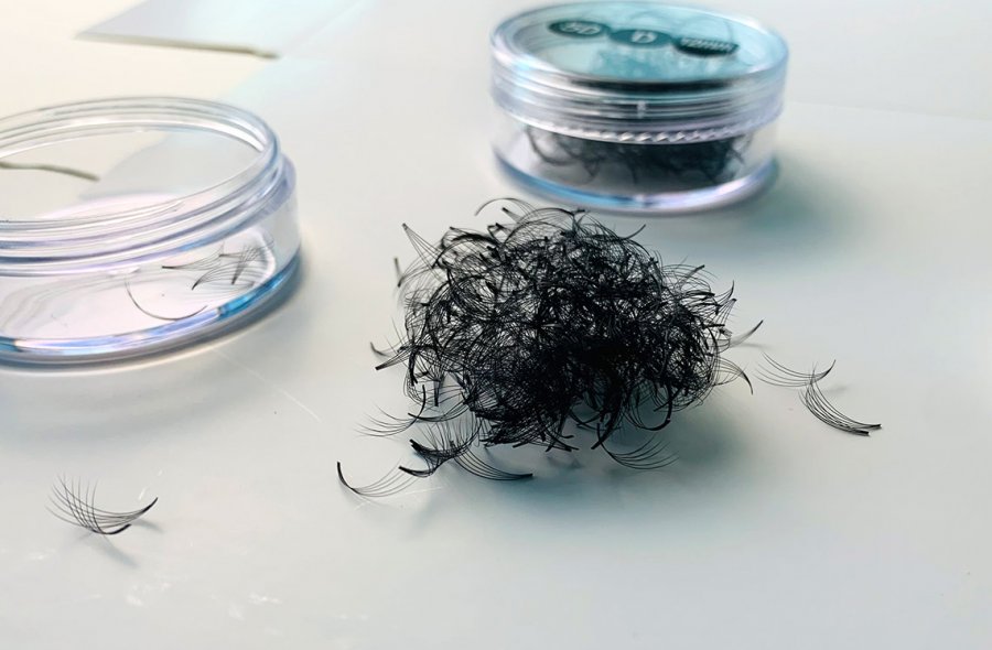 Y lashes