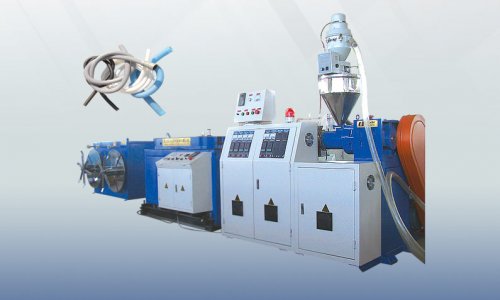 波纹管生产线及成型模具